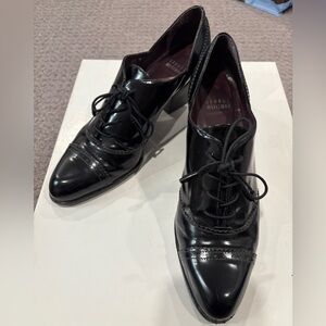 Stuart Weitzman Glossy Black Lace-Up Oxfords